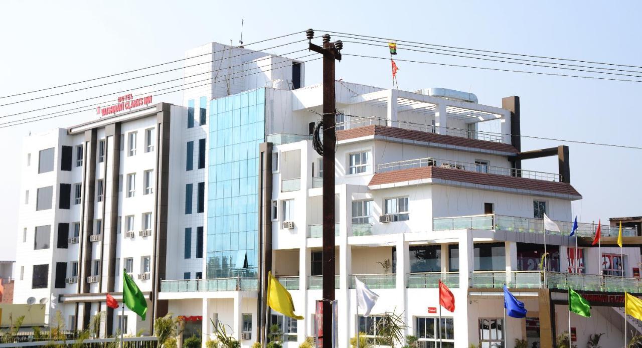 Vaishnavi Clarks Inn Buxar Экстерьер фото