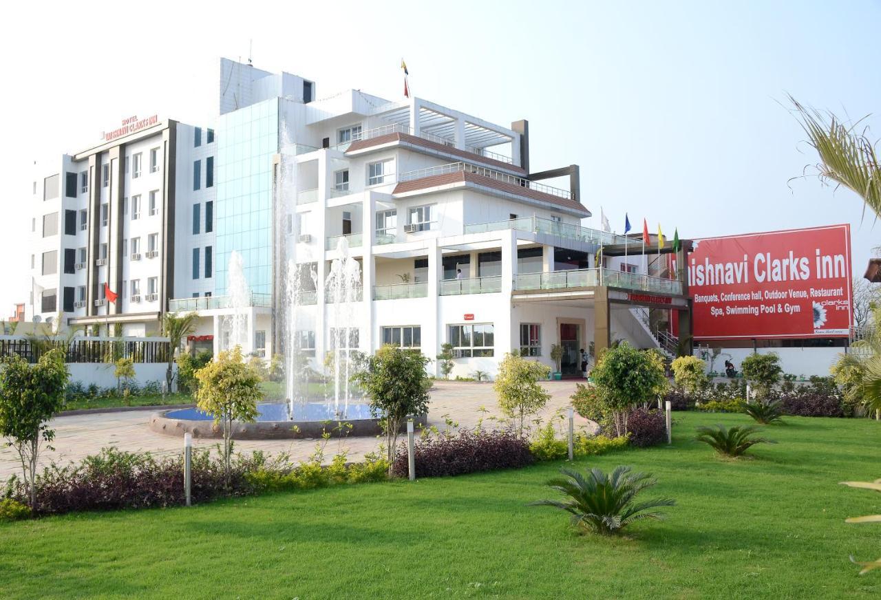 Vaishnavi Clarks Inn Buxar Экстерьер фото