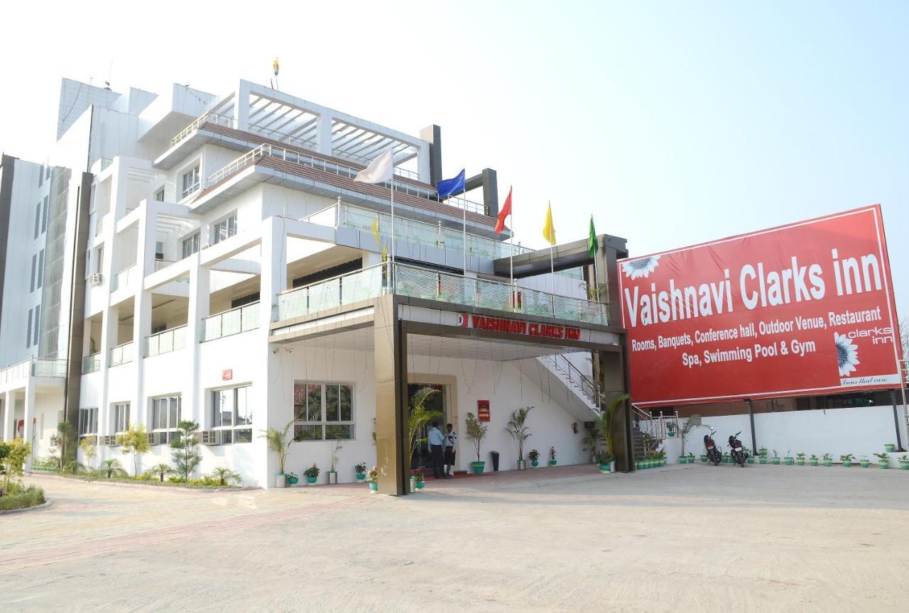 Vaishnavi Clarks Inn Buxar Экстерьер фото